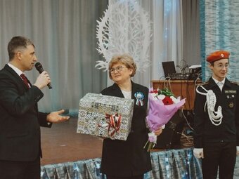 Глава города Алексей Соколов посетил торжественное мероприятие, посвященное юбилею школы №10